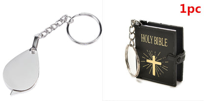 Mini English HOLY BIBLE Key Chains Real Paper Readable Bible Christian Keyrings Car Key Chains Bag Ornaments Religious Jewelry